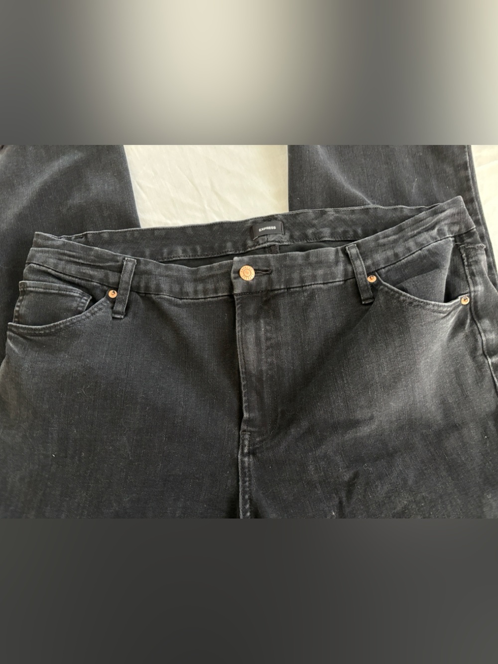 Woman’s Express Distressed Black Jeans XL 18 / 20